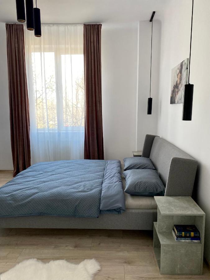 Dani'S Home Away From Home Oradea Exterior foto